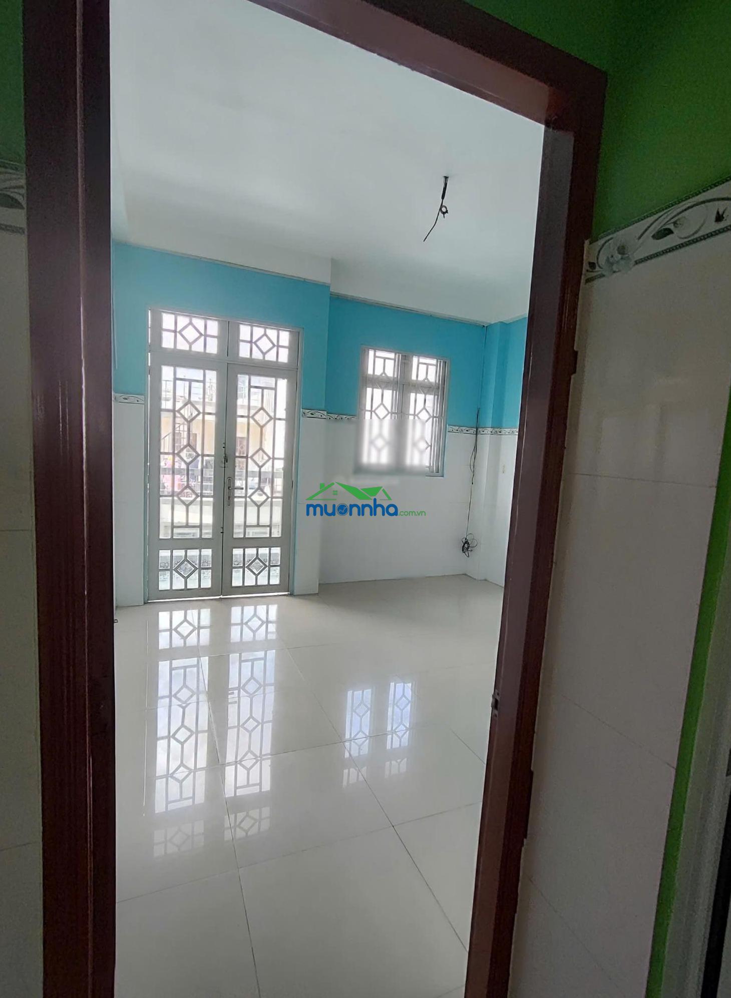 Bán nhà mới kdc bình phú đối diện công viên 4x17m 3 lầu