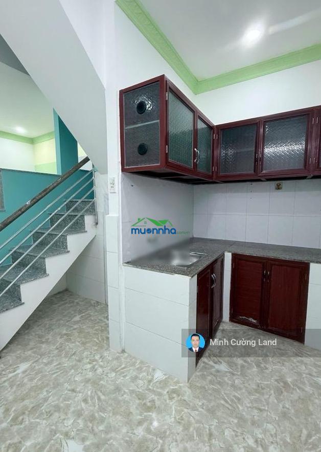 Bán nhà mới vào ở ngay, lạc long quân p. 10 tân bình, 3.7x8m, 3 tầng btct 4pn, chỉ 2.75tỷ tl