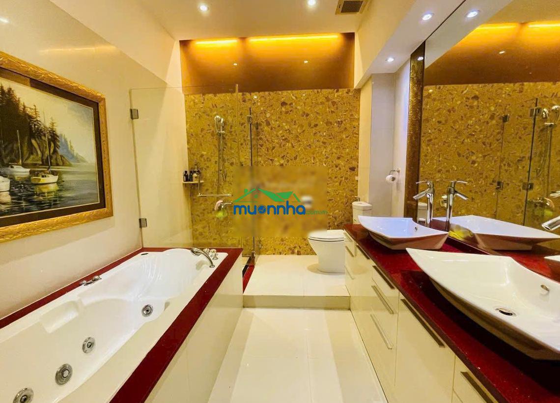 Bán nhà hẻm 8m sư vạn hạnh, p12, q10, dt: 8x14m, 3 lầu thiết kế sang trọng có thang máy, 24 tỷ tl - 2