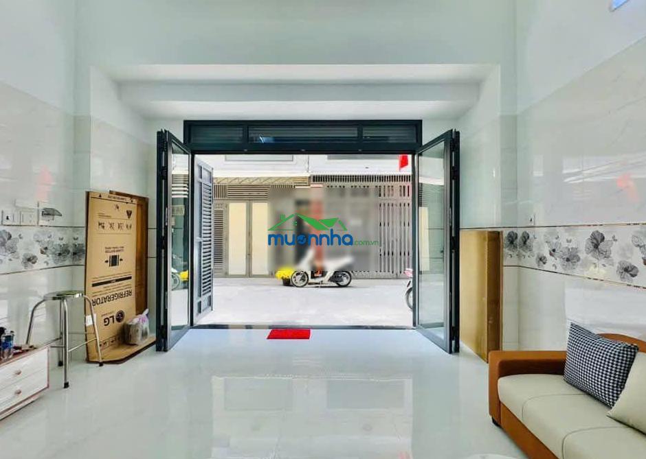 Cần bán gấp nhà giả biệt thự có diện tích khủng 5 x 20m đúc 3,5 tấm, giá 7,6 tỷ