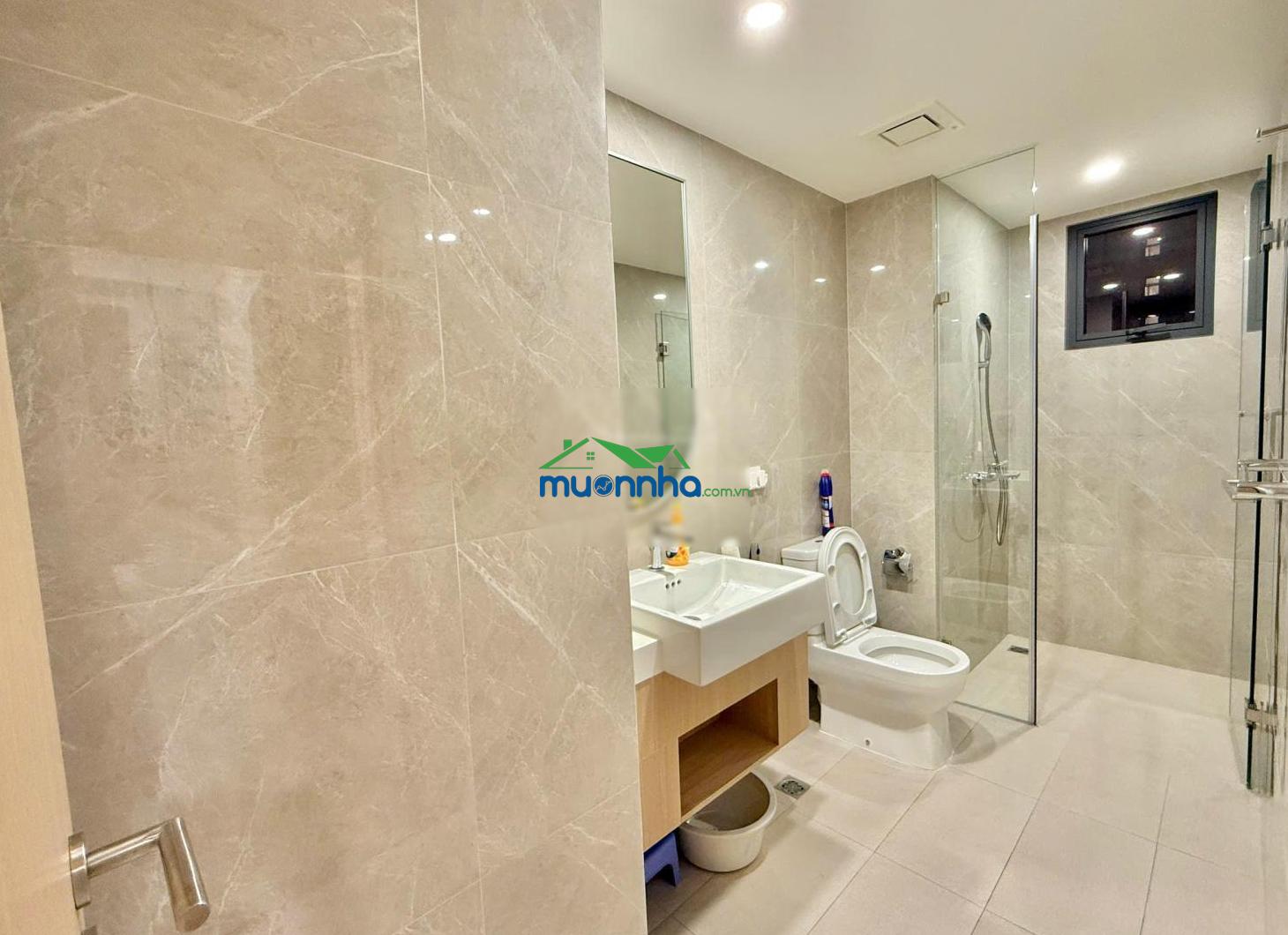 Cho thuê căn hộ vinhomes 3pn luxury đầy đủ tiện nghi, chỉ cần xách vali là có thể ở ngay 24tr/th