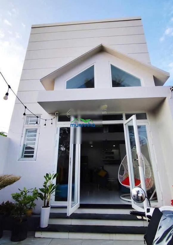 Bán nhà riêng 1,95 tỷ, 110m2 tại đường nguyễn thị lắng, xã tân phú trung, shr