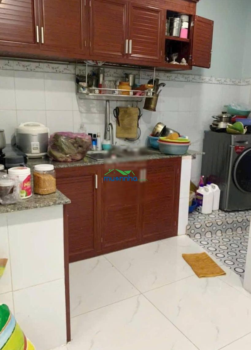Bán nhà nát đ. xóm giữa - tân nhựt - bình chánh vay ngân hàng 60 - 70% - 3
