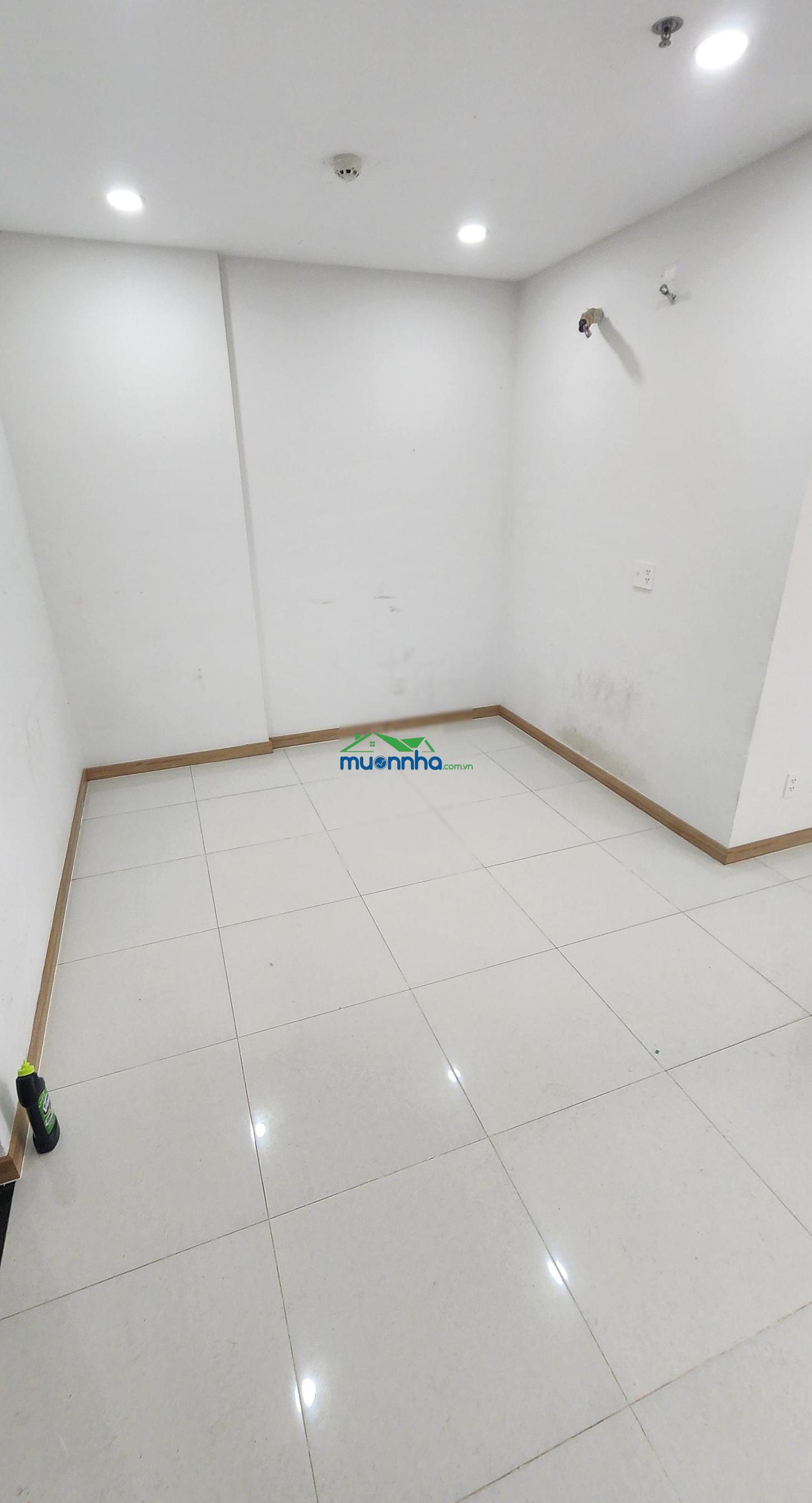 Chính chủ cho thuê căn 1 phòng ngủ bcons miền đông vào ở đầu tháng 7, giá 5,5tr/tháng