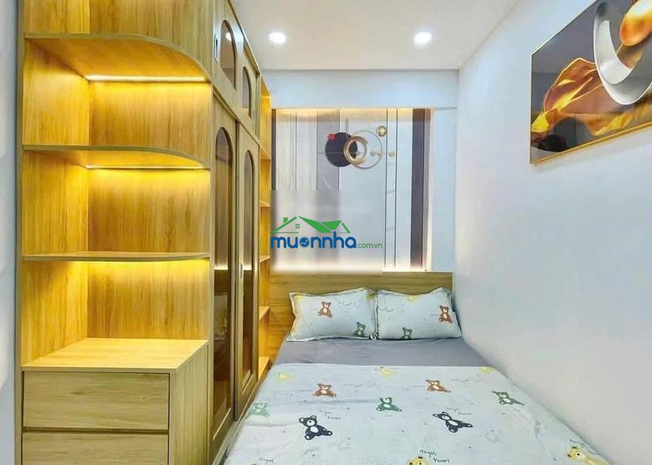 Chính chủ cần bán gấp nhà mai văn ngọc, p10, phú nhuận, giá 3tỷ2 dt 67,2m2, hđ thuê 18 triệu/th - 4