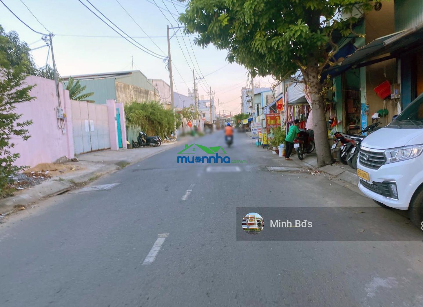 Nhà mặt tiền đường nhựa 10m hương lộ 2 đúc 5 tấm, có thang máy 4x16m full nội thất giáp q. tân phú