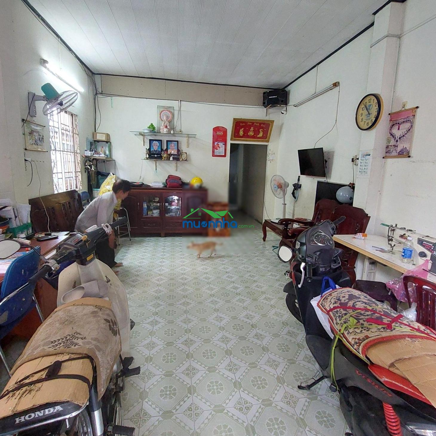 Nhà c4, shr 1 sẹc phan văn hớn, trường chinh, cầu tham lương, vị trí đẹp - 2