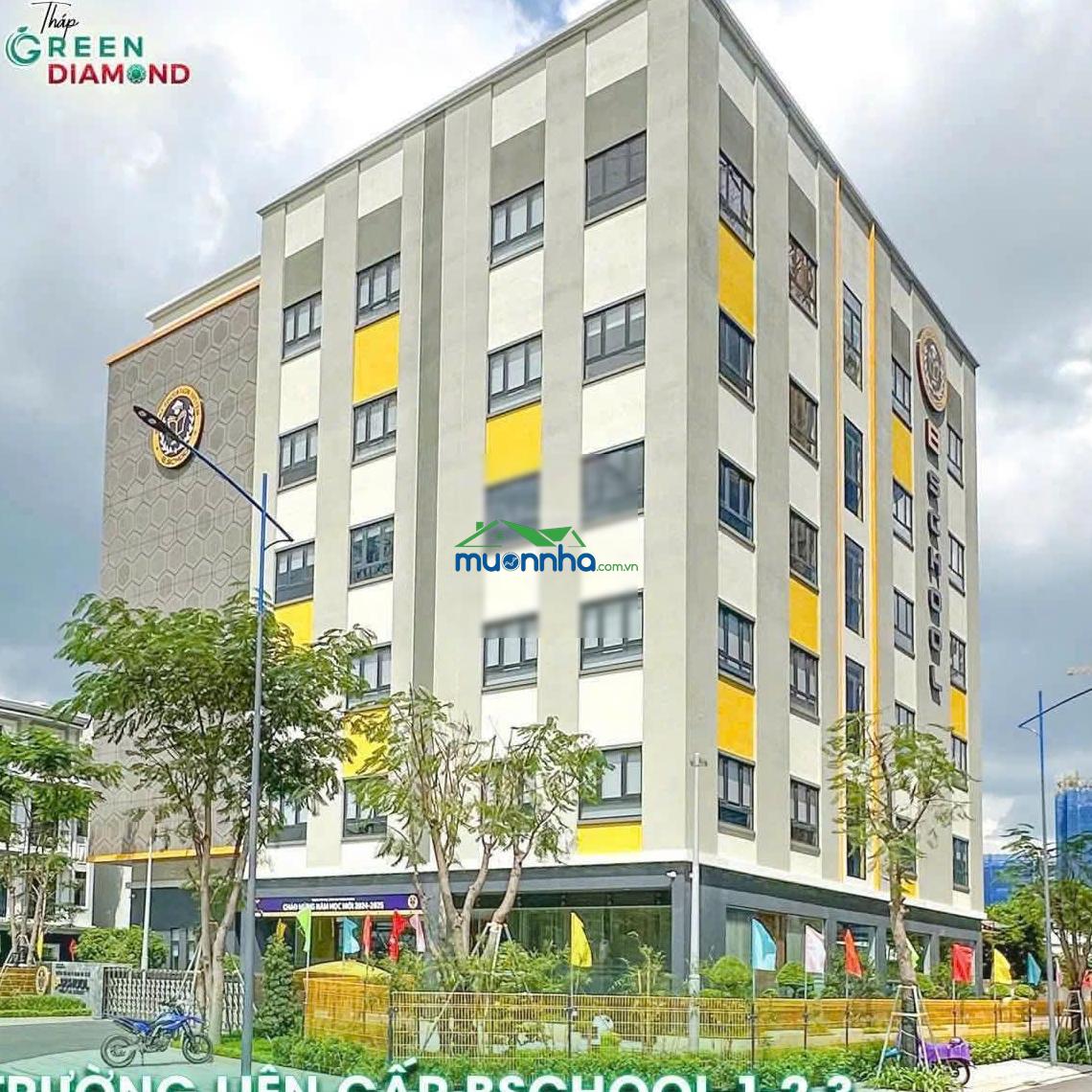 Rổ hàng siêu độc quyền bcons city tháp diamond, tháp emerald tt 500tr, chiết khấu 6% + ô tô + ipad
