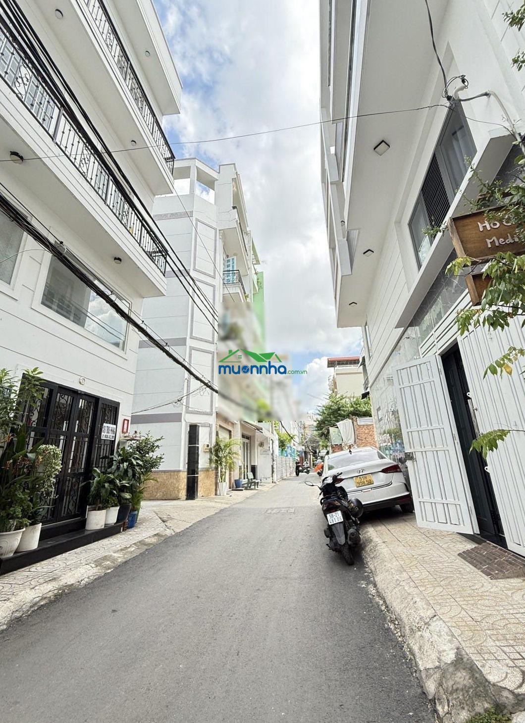 Nhà mới đẹp - hxh thông - nơ trang long bình thạnh 4 tầng - 39m2- 3pn - gần chợ bà chiểu - 8.x t.ỷ - 2