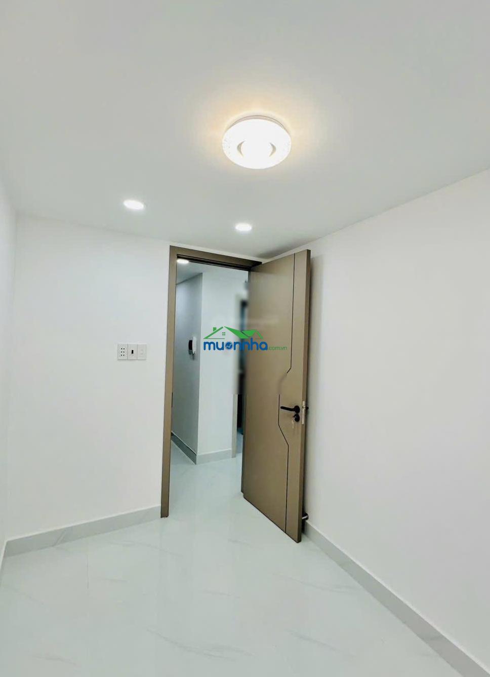 Nhà đẹp 4 tấm bán gấp siêu phẩm q4 kẹt tiền 3pn khu dân cư hẻm 3m sát mt giá 4 tỉ nhĩnh giáp q1 - 2