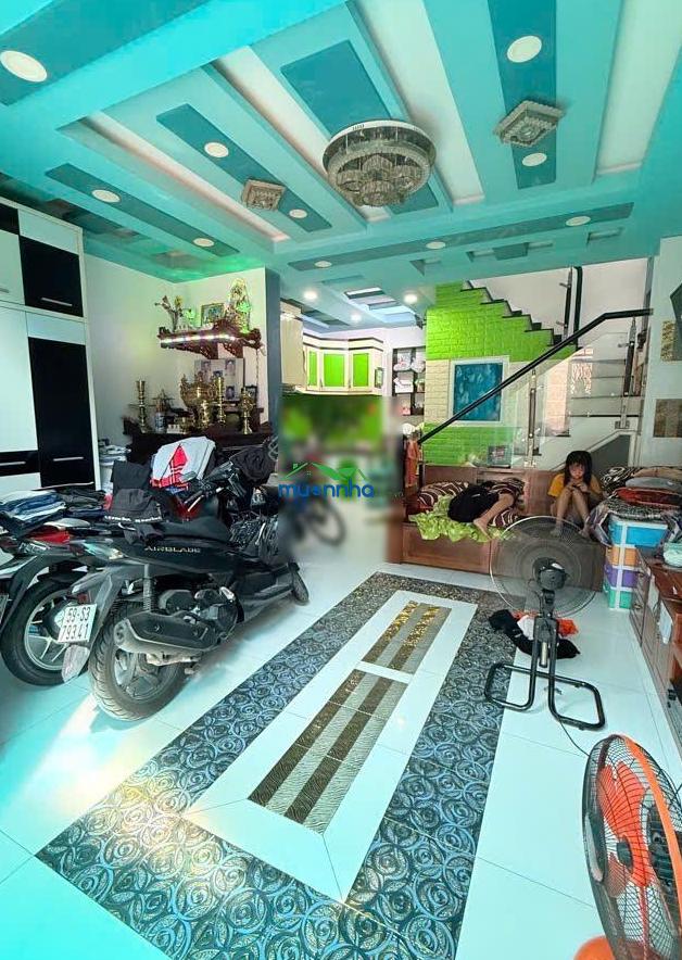 Căn góc - xe hơi đỗ trước nhà! bán căn hoàng hoa thám (4,7x9m) - 5 tầng. giáp phan đăng lưu