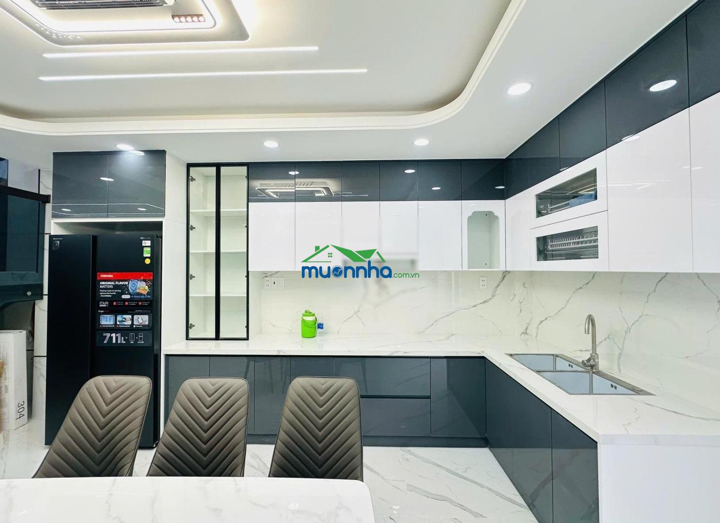 Bán nhà phố trong khu dân cư 60m2 - đường nhựa 7m thông thoáng cơ sở hạ tầng (điện âm, nước âm) - 3