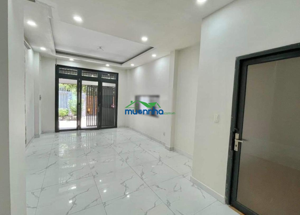 Nhà góc 2 mặt tiền hẻm 6m, dt: 92.5m²/ giá 9.8 tỷ liên hệ: 0966 701 *** mr tấn xem nhà