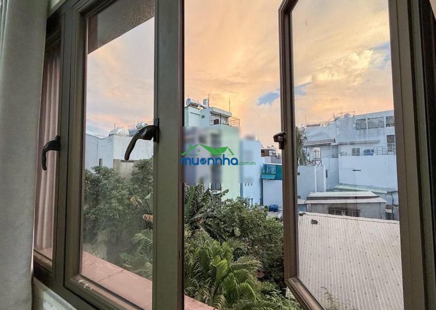 Chính chủ cần bán gấp nhà 3 tầng- chỉ 5.2tỷ-giáp q1, đường phan văn trị - 2