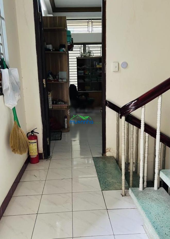 Nhà giá rẻ năm châu, tân bình, 101m2, 3 tầng 4pn, chỉ 6 tỷ hơn