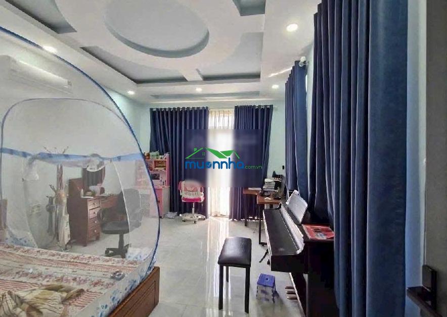 Nhà linh đông khu phân lô 5,8x14 xây 1 trệt 2 lầu hoàn công - 4
