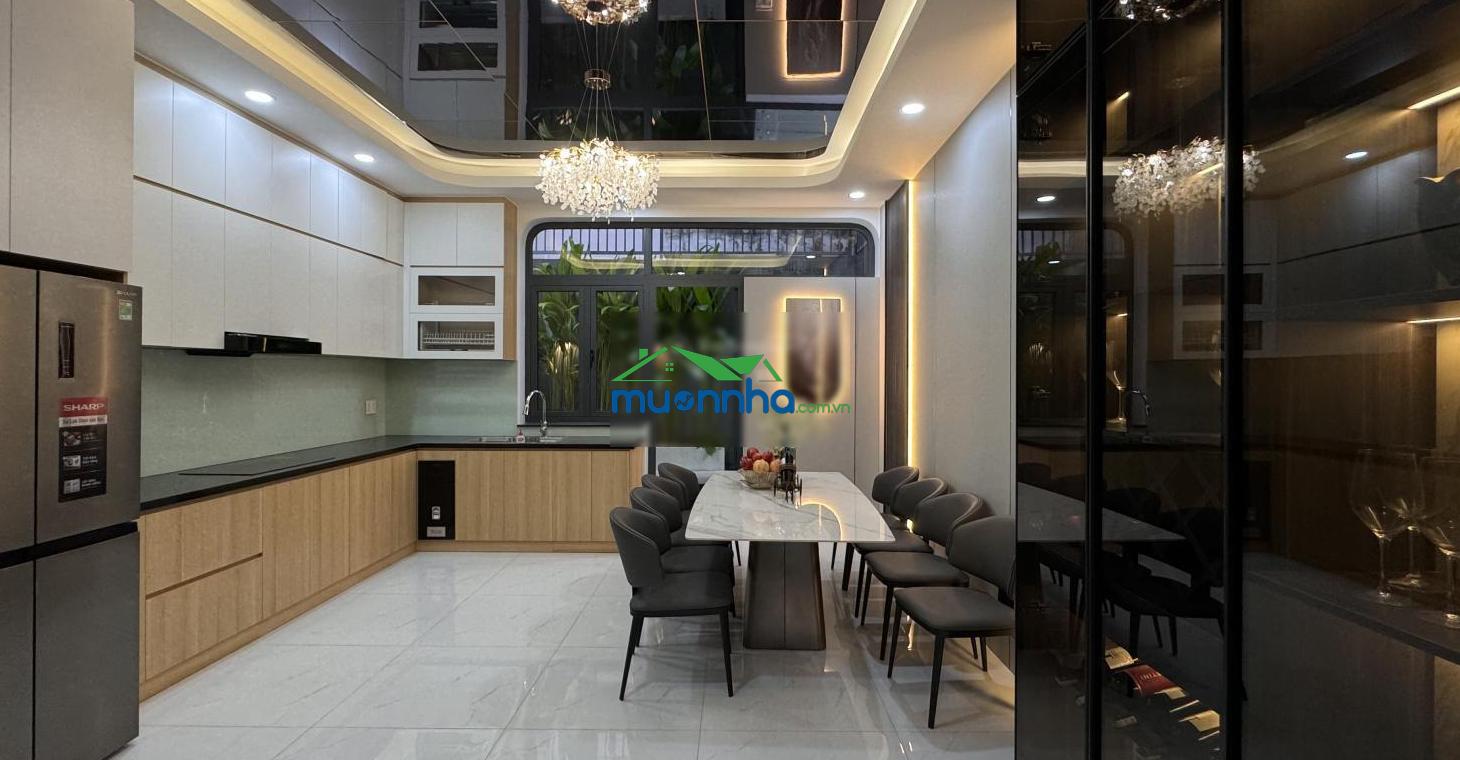 Nhà đường nhựa 16m vị trí đẹp view thoáng có thang máy gara ô tô ngang 5m dài 18m - 2