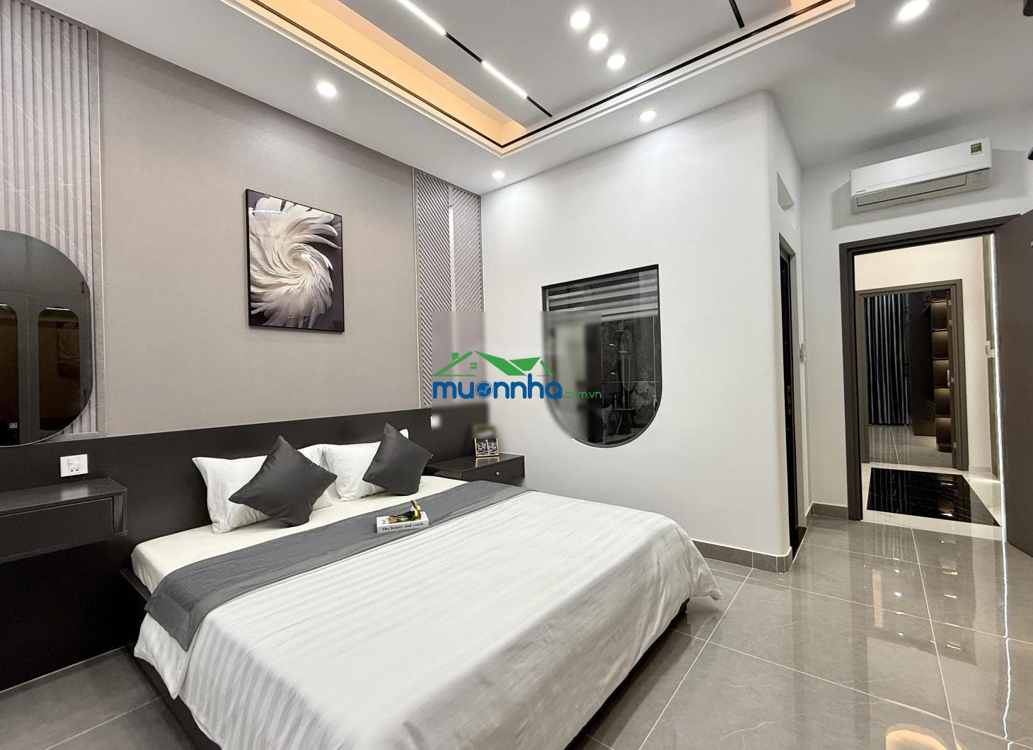 Nhà ngay bên ubp đường thạnh xuân 25, 4x16m, lửng, 3lầu, 4pn, 5vs, gara ôtô, sân thượng, 6.65 tỷ