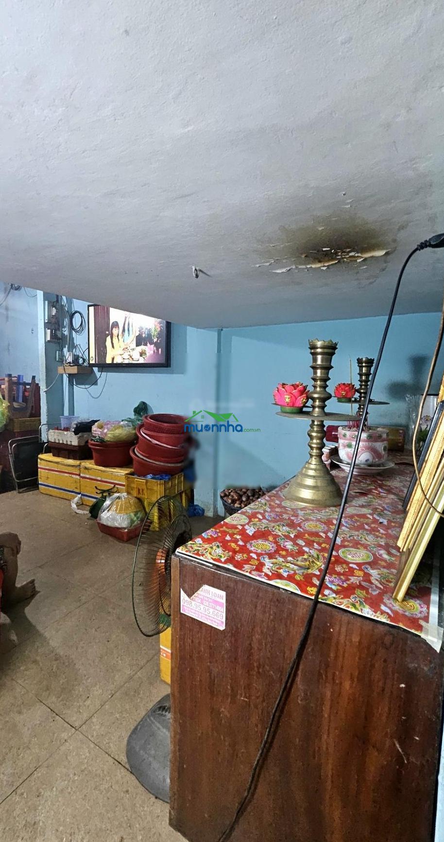 Nhà cũ tiện xây mới ngay mặt tiền chợ tân quy q7 kd buôn bán siêu vip, 53m2, shr công nhận 3 tầng. - 4