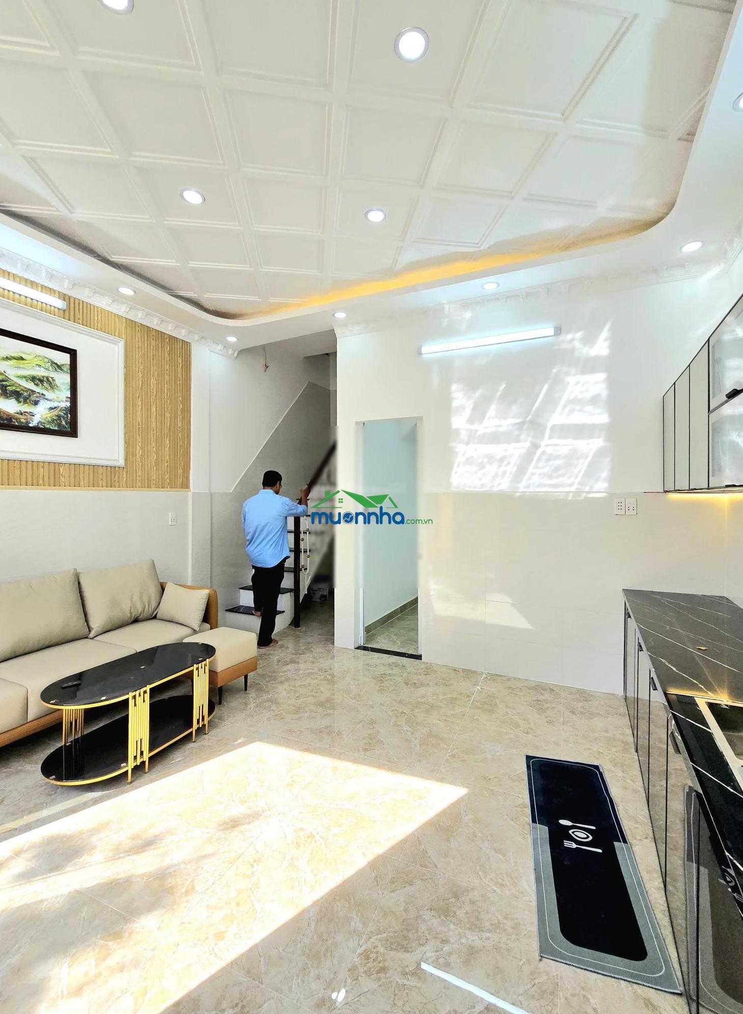 Bán nhà mặt tiền hẻm thông - 5mx8m - giáp quận 7 - 2