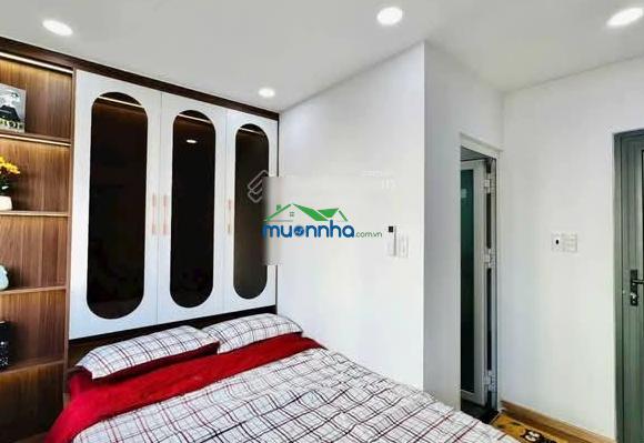 Bán gấp nhà 56m2 đường xuân thủy, thảo điền, quận 2. giá 8,9 tỷ, dt 56m2, lh như 0766 372 ***, hxh