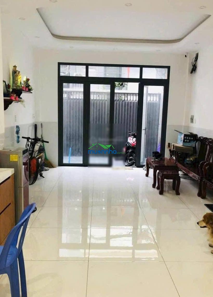 Gà đẻ trứng vàng nhà siêu đẹp ngay khu trung tâm sầm uất ngô tất tố, bình thạnh