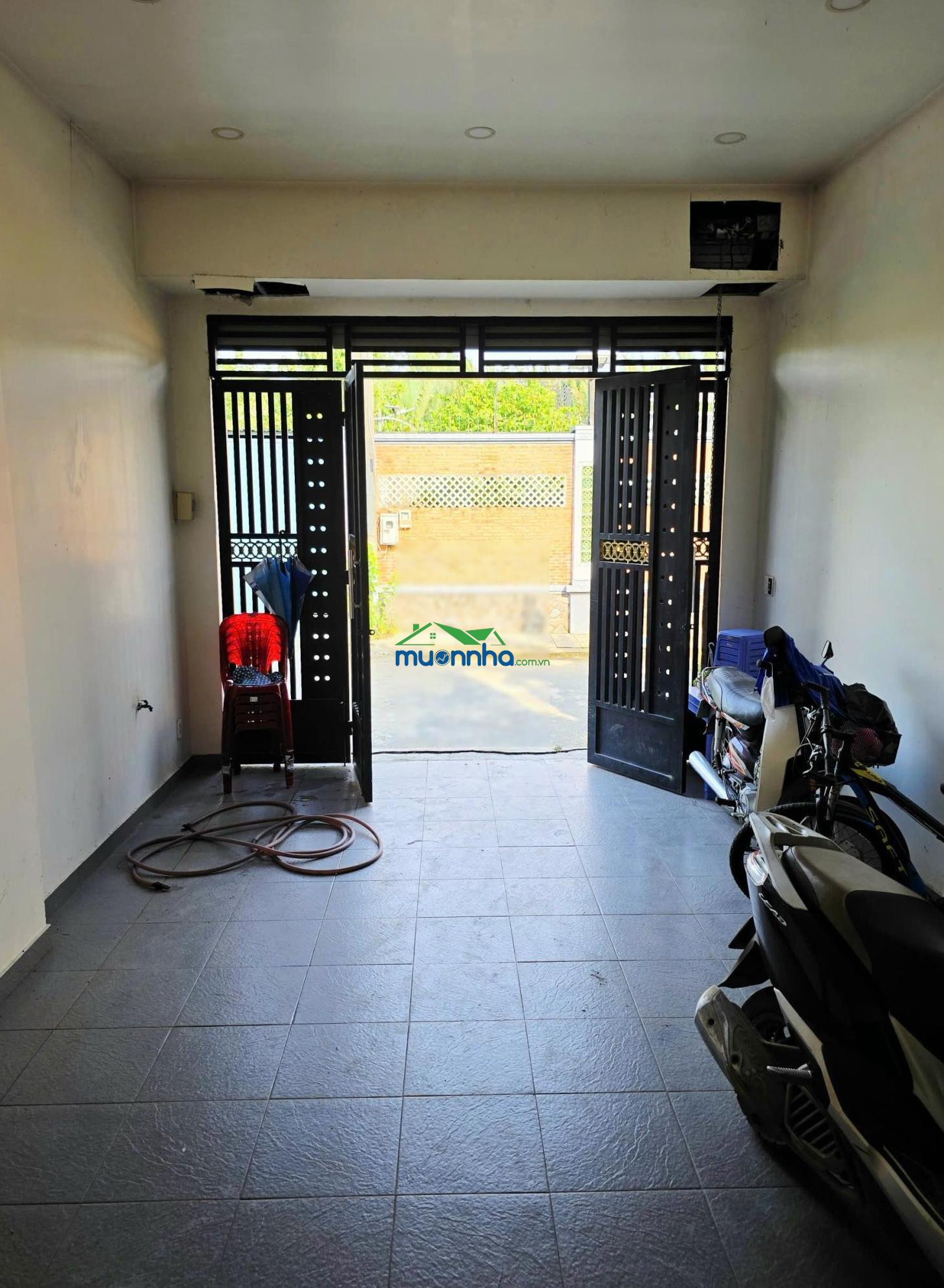 Ngộp bank bán gấp nhà tâm huyết vay vcb tặng thêm phòng tập gym: lời ngay khi cọc