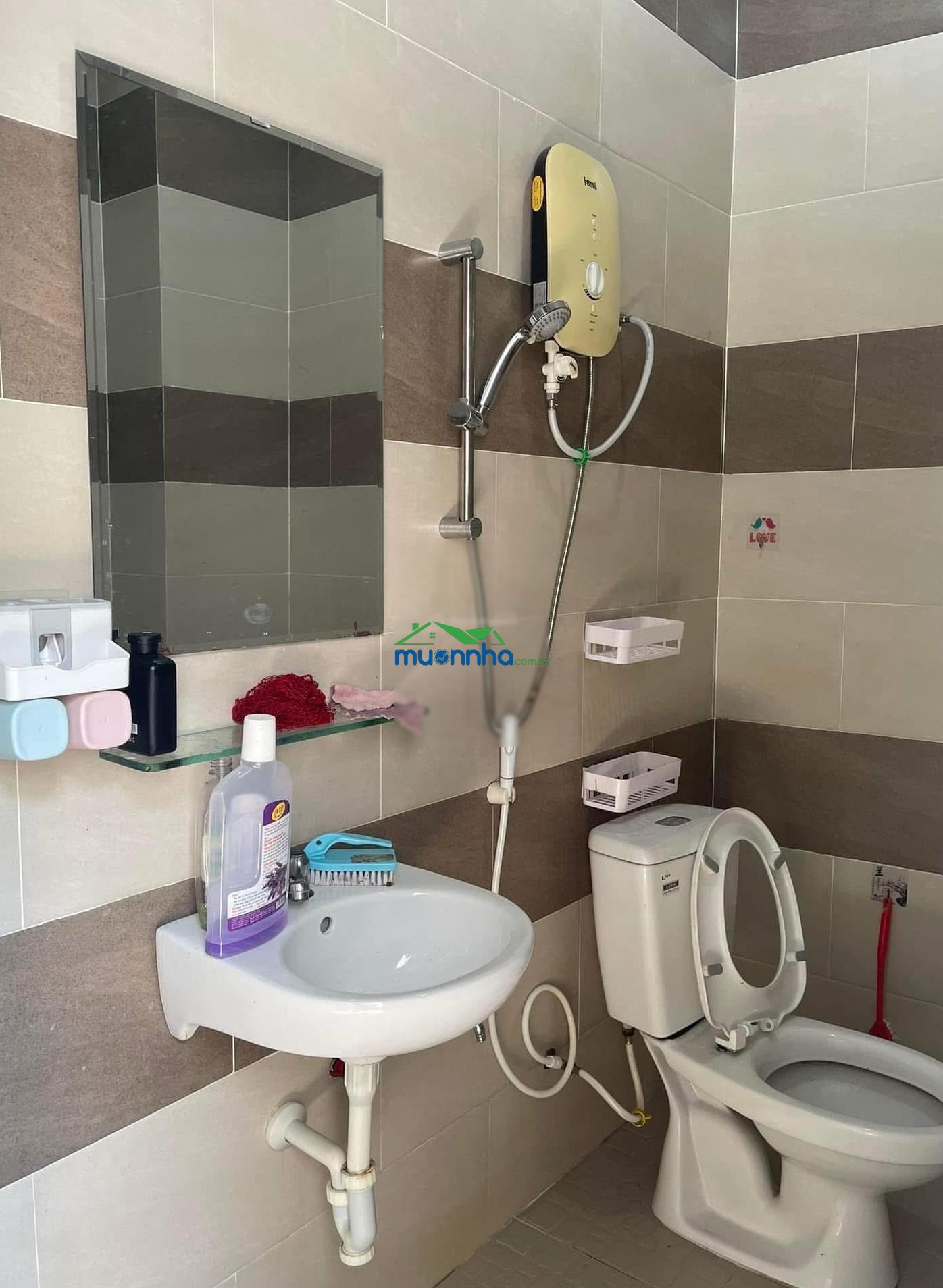 Bán nhà cmt8 - tân bình - nhà 2 mặt tiền - mua đầu tư kinh doanh cho thuê mặt bằng cho thuê phòng - 4
