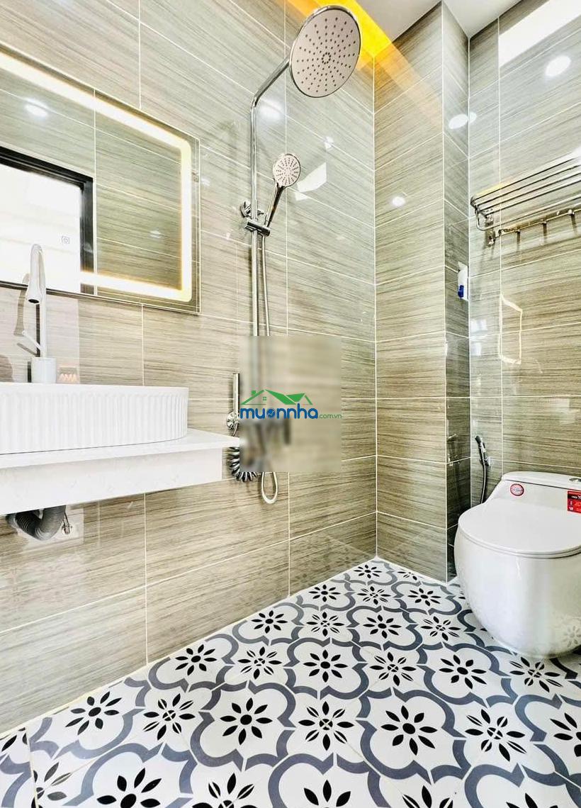 Cách tiểu học nguyễn thái sơn 200m nhà trần quốc toản-quận 3 diện tích 70m2, cho thuê 26tr - 3