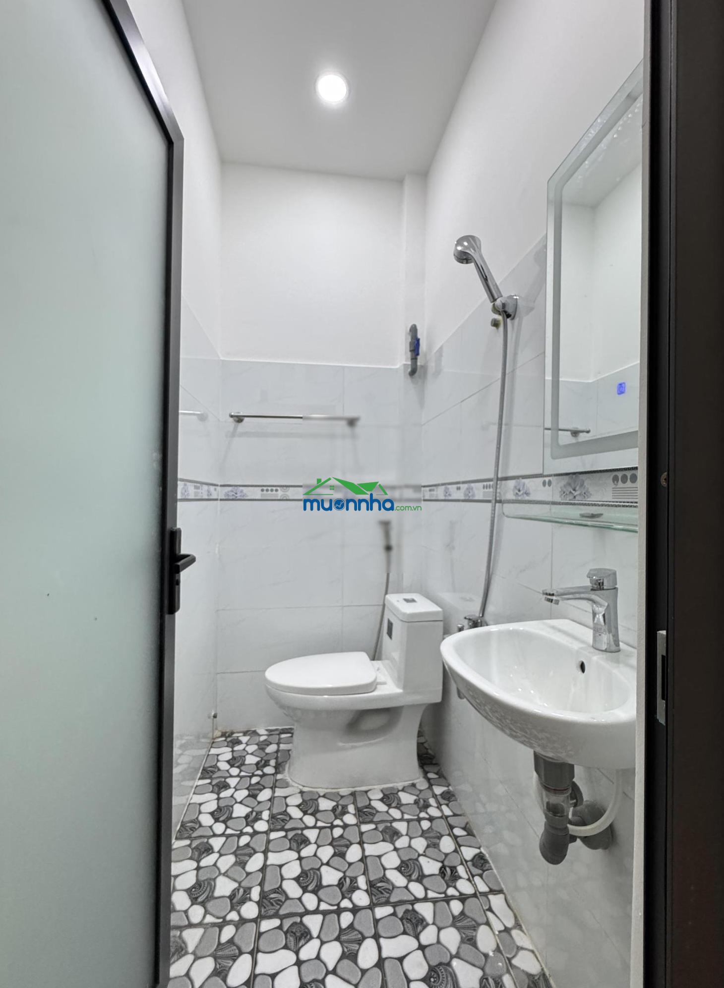Diện tích to - 3 phòng ngủ - giáp bình thạnh - full nội thất - đ. quang trung - 2
