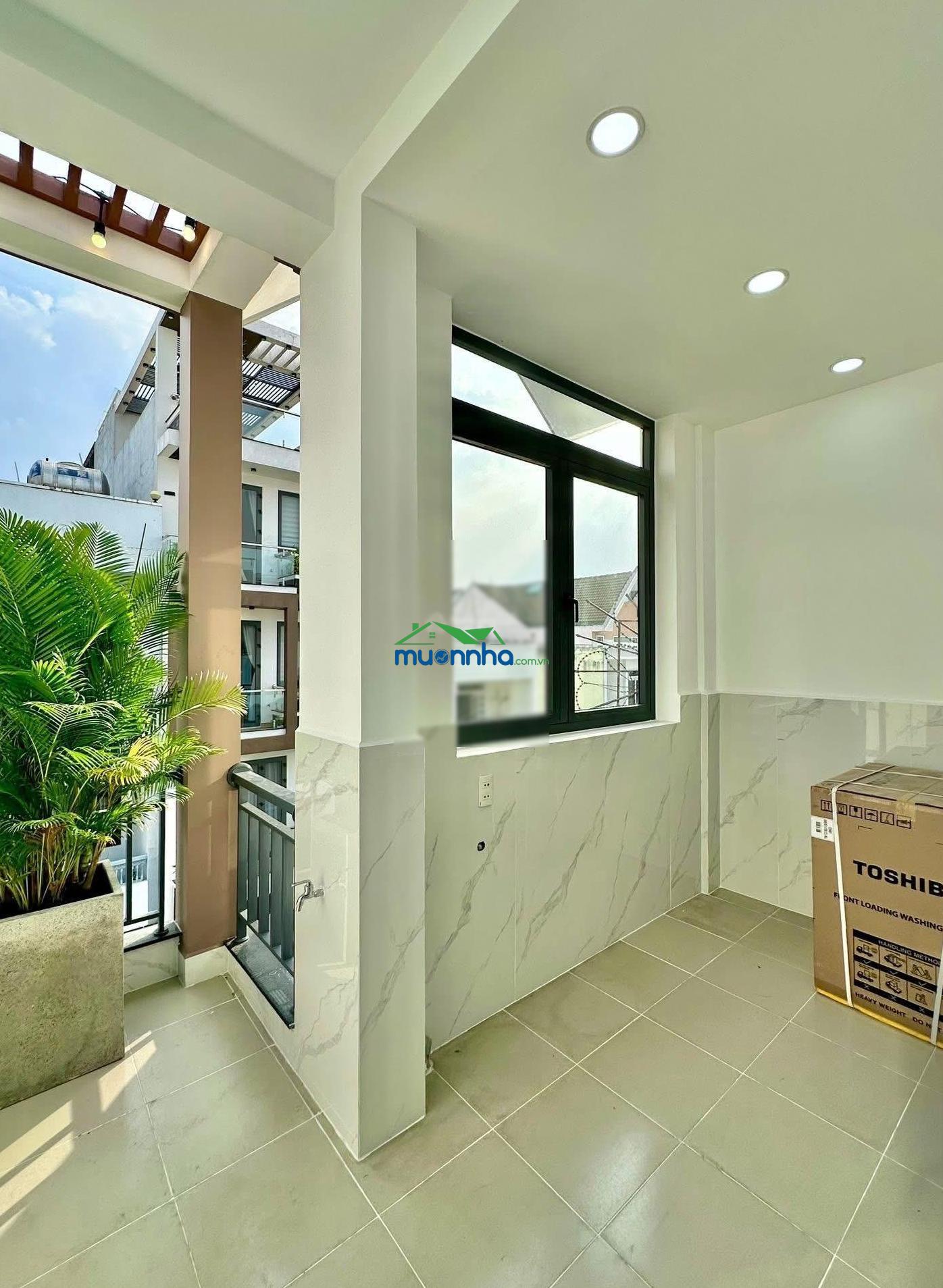 Nhà phố siêu đẹp, đường lê đại hành q11. dt 82m² (4,5m x 18m) giá 3,6 tỷ, gần scđ phú thọ - 2
