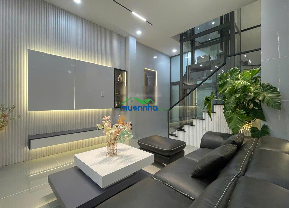 Nhà đẹp 4 tầng - cách mặt tiền trường chinh 20m - dt: 4.2 x 16m - giá: 9.2 tỷ tl - 2