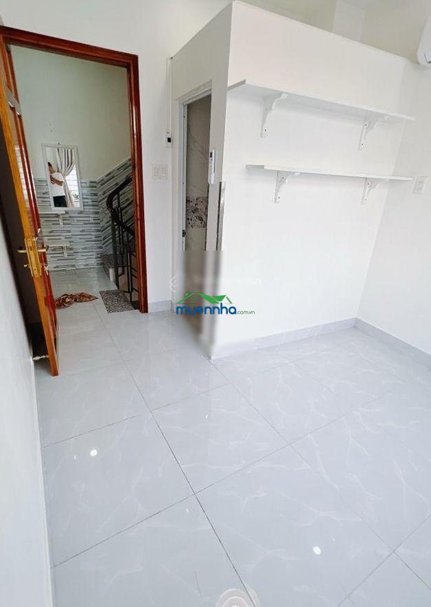 Hiếm q4 - 2 mặt tiền ôtô hoàng diệu - 5 tầng đúc - 3x7m - không qh - chỉ 5.5 tỷ