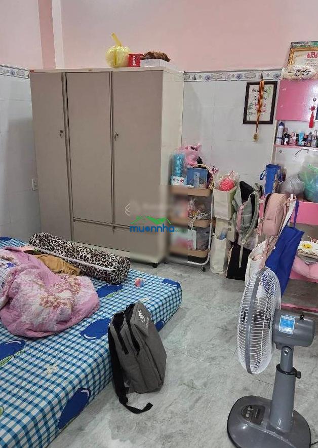 Bán nhà riêng ngay trường học bình tân, hẻm thông 10m, kinh doanh thoải mái - shr công chứng ngay