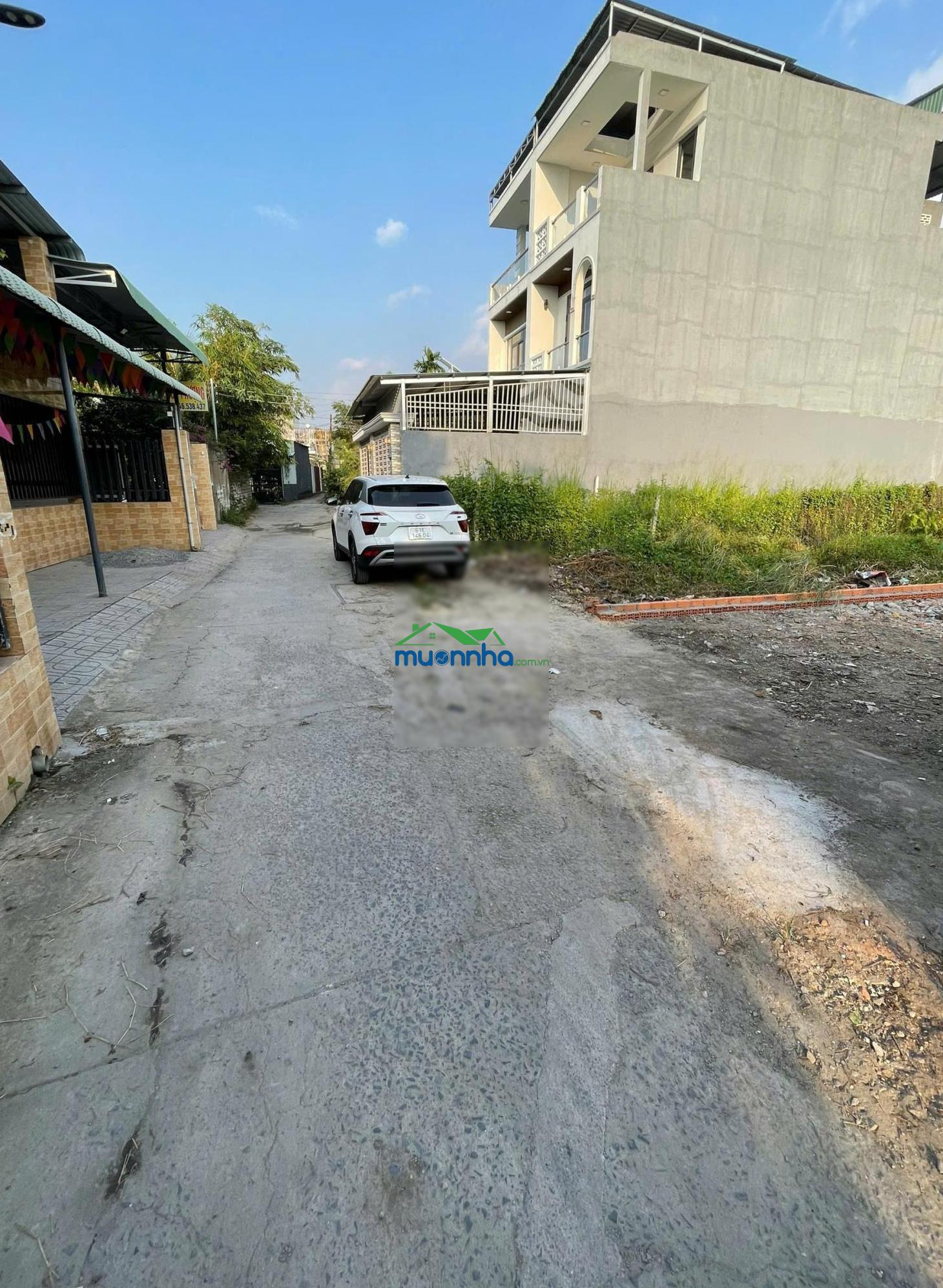 Đất mt bình nhâm 39, dân cư kín, đường xe tải, gần nguyễn hữu cảnh; dt 5x31m sẵn 70m2 thổ cư