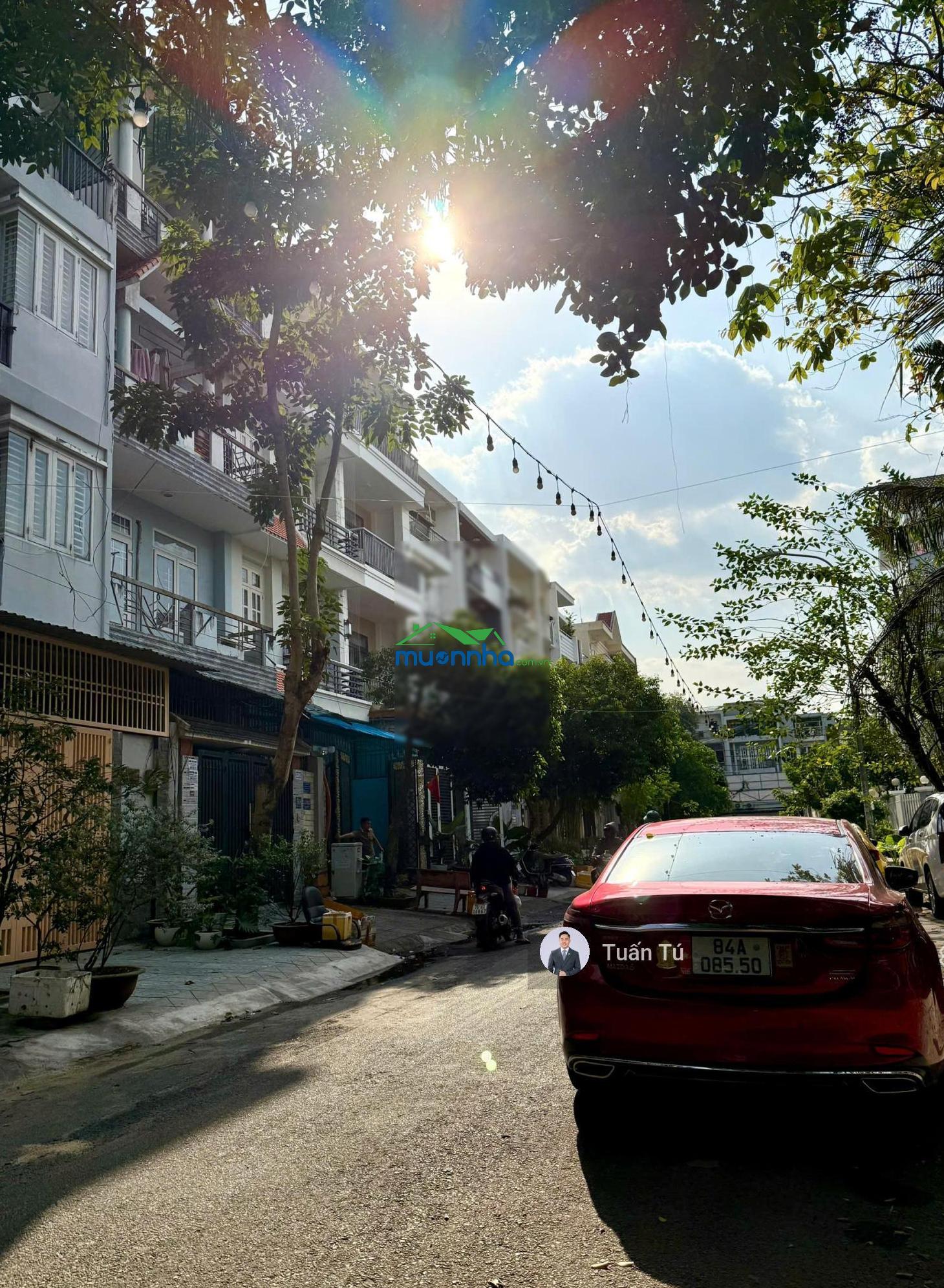 Bán nhà đặng thùy trâm - liền kề đh văn lang, 4 tầng mới (5x20m) - ngay công viên đường 12m