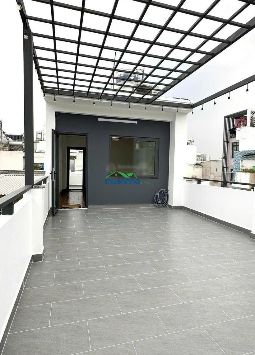 Hạ giá bán nhanh nhà thái phiên, q11. 70,5m². nhà vuông vức. đang cho thuê kd 22tr