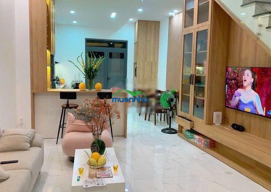 Nhà trường chinh, 94m2, ngang 6m, shr, hxh chỉ 5.85 tỷ (tl) cạnh tranh