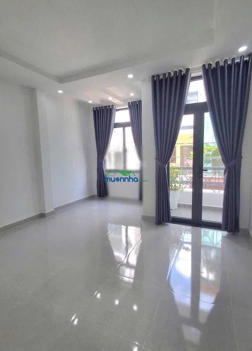Nhà ngộp cần bán gấp cách mạng tháng tám-p11-q3, gần chợ hoà hưng. 3tỷ7 - 62,8m2 đang cho thuê 21tr