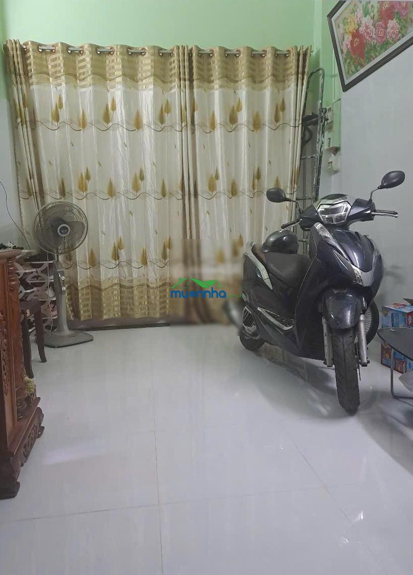 Nhà 3 tầng sư vạn hạnh q10 chỉ nhỉnh 4 tỷ