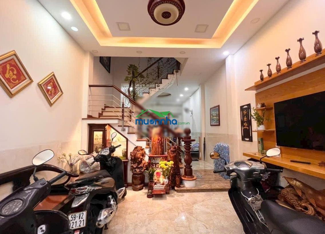 Ngay đh tài chính marketing - nhà 62m2/4,340 tỷ nằm trên đường số 385 sổ hồng chính chủ. thuê 14tr - 4