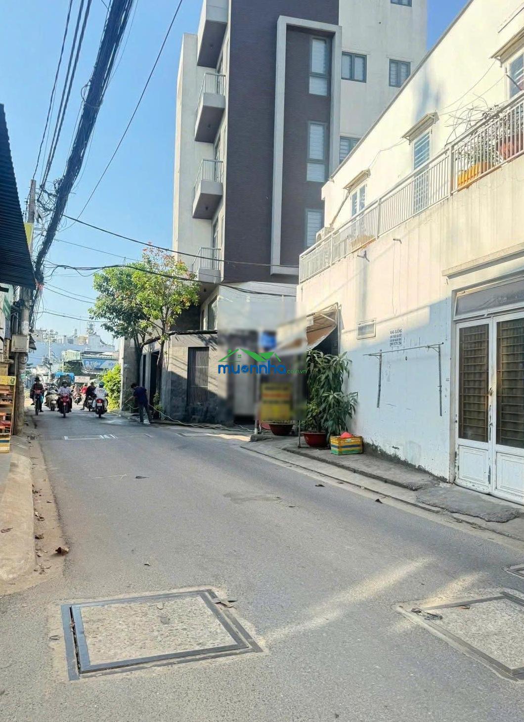 Nhà đẹp hẻm xh trần thị điệu q9-62m2 5,2tỷ thương lượng-sổ riêng-gần chợ hoa cao-an ninh