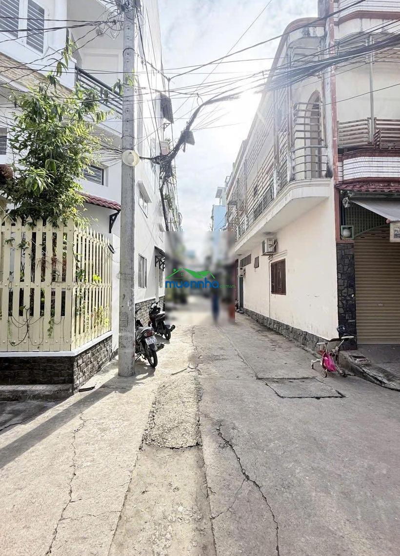 Hẻm 8m căn góc 4 lầu ngay trung tâm bàu cát sầm uất, dân trí cao, tiện ích bủa vây, giá 10 tỷ - 2