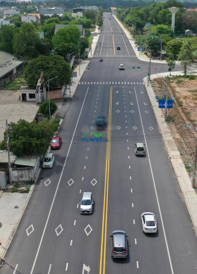Chính chủ gửi bán gấp lô đất mặt tiền đường thống nhất (đại lộ đông tây) kđt bình nguyên