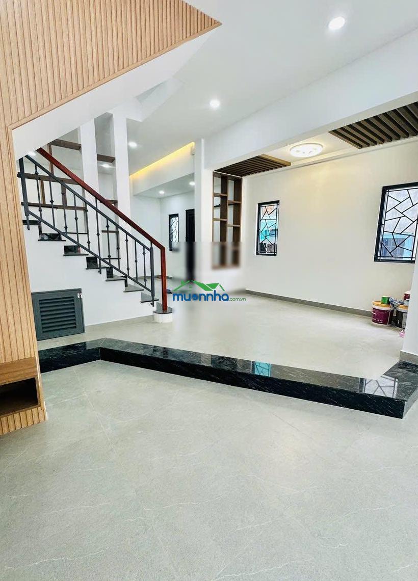 Chỉ 8.9 tỷ nhà mặt tiền 3 tầng btct 4pn 78m2 (5.2x15m) nở hậu 5.8m nhà gần chợ gần aeon tên lửa