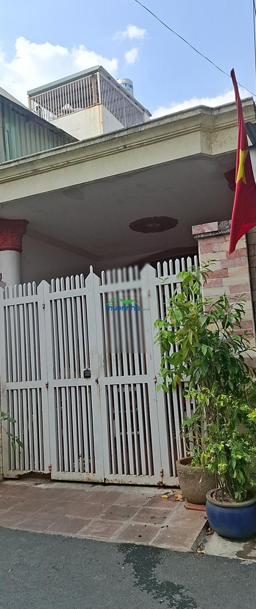 Mt đường c14 ra lê văn việt, quận 9 gần trường gtvt 7x22m tiện xây căn hộ dịch vụ