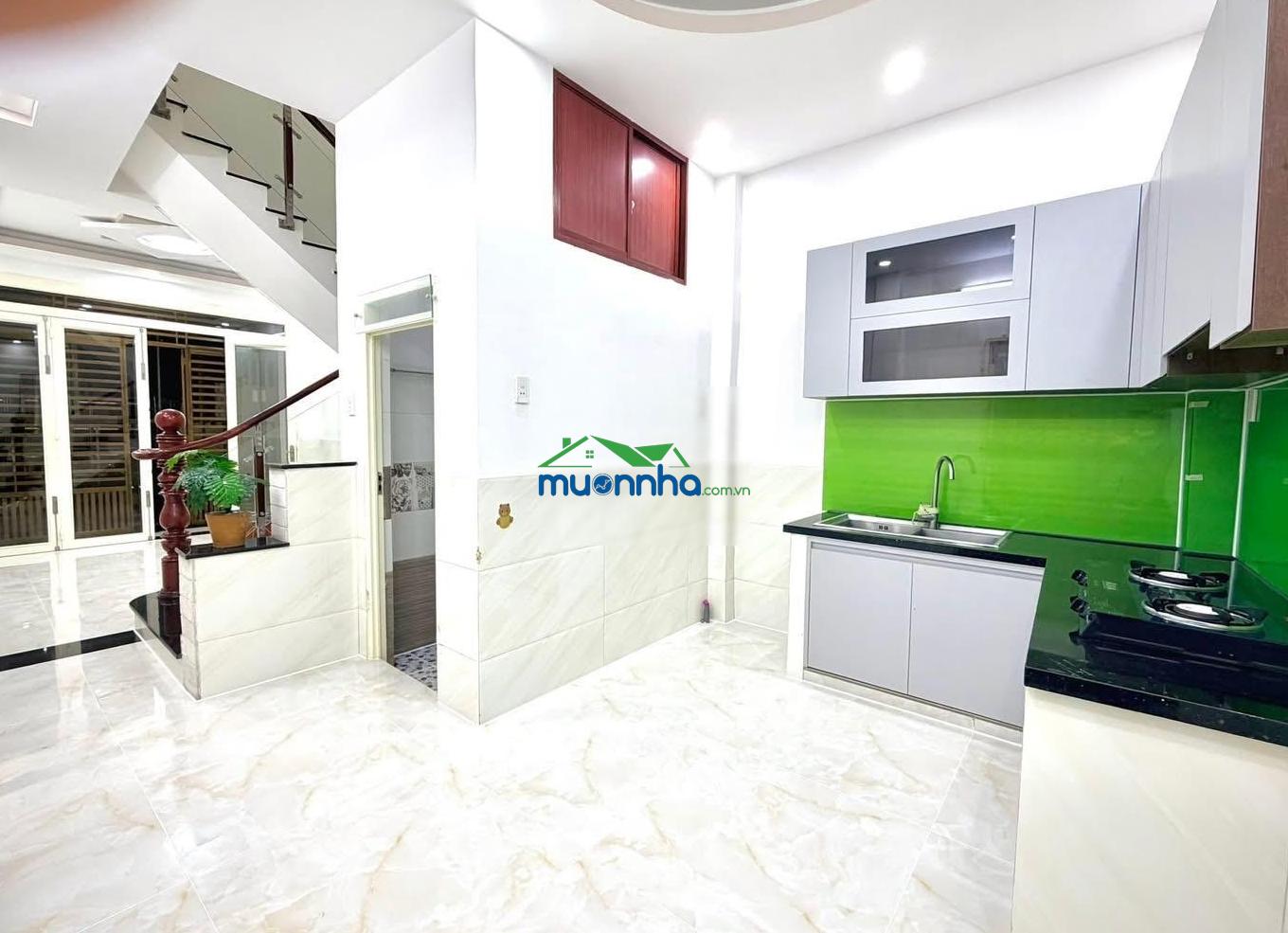 Nhà đẹp 4x11m 1lầu đúc (2pn 2wc) hẻm 3m thông. 1/ văn cao. tân phú