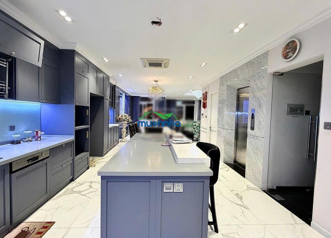 Bán gấp hxh tại hồ văn huê, 120m2, 6 tầng