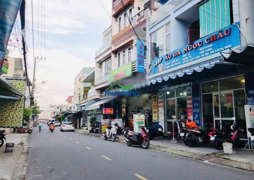 (Hiếm)- còn một trong số ít căn-80m2- 5x12 - trung tâm q7- 4pn- sổ hồng riêng- 6 tỷ 5 - 2