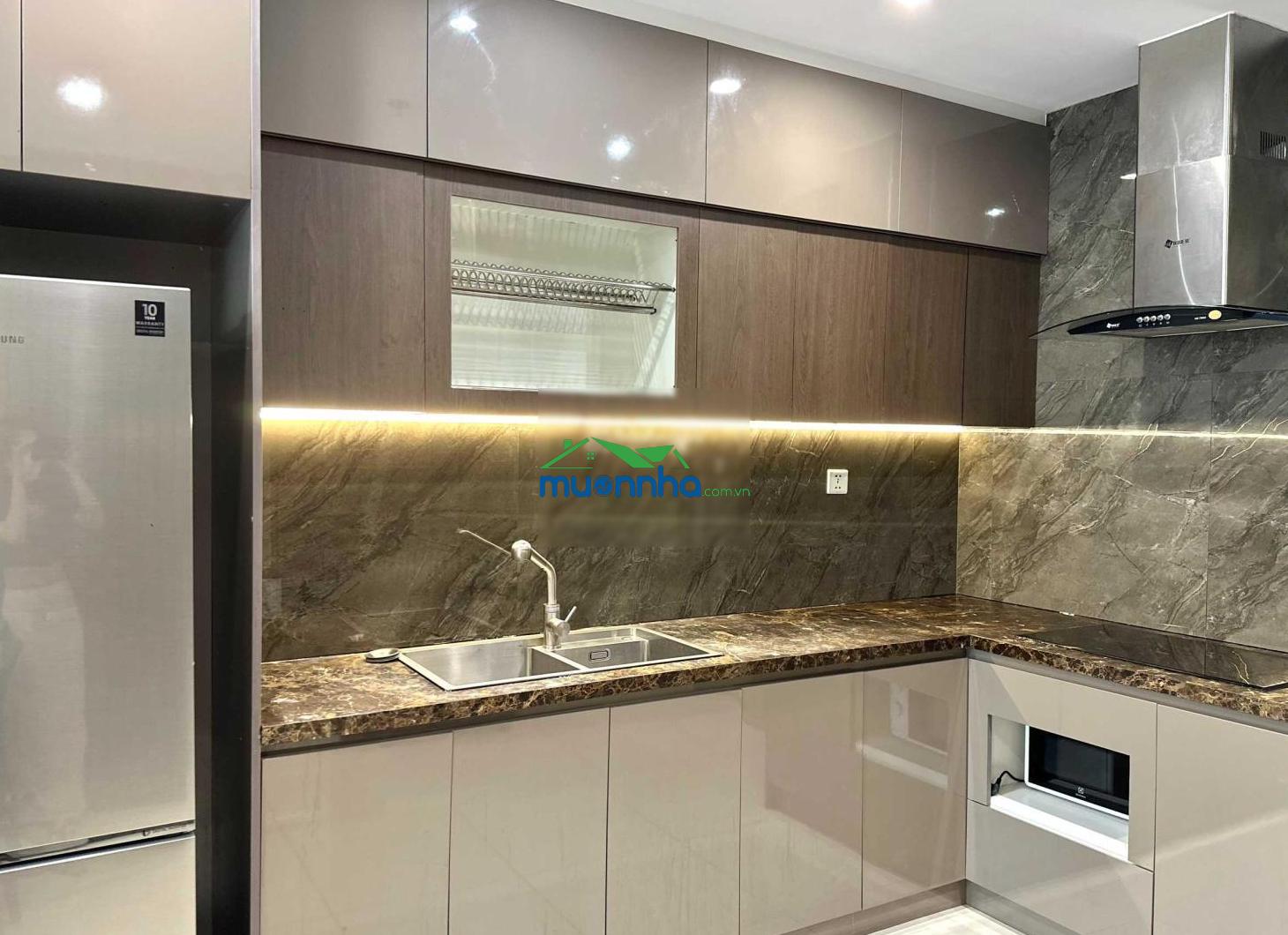 Chủ nhà gửi bán gấp căn hộ góc 3pn vinhomes grand park, chỉ 3,1 tỷ
